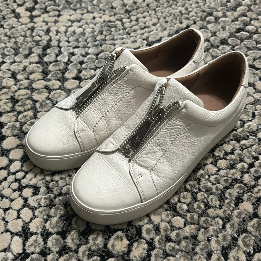 Frye Lena Zip